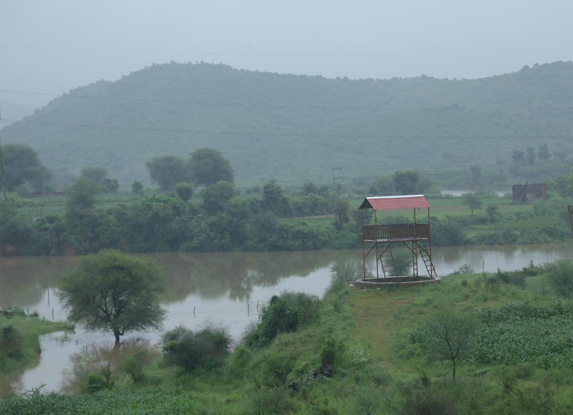 Wow Relish Hotel Alwar Exterior photo